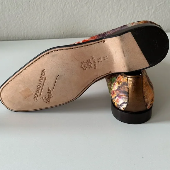 DONALD J. PLINER Womens Ikat Silk Luxury Antique Style Loafers - Picture 9 of 10